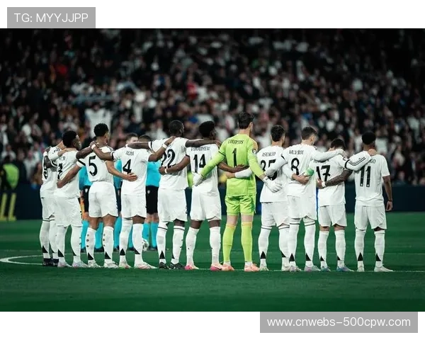 泽林斯基世界波绝杀后狂奔庆祝，波兰中场成国家德比英雄