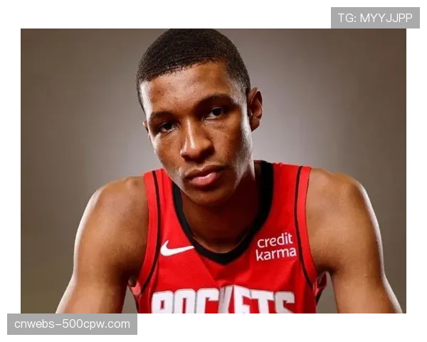 空间型五号位的战术价值:雷霆切特-霍姆格伦外线牵制力为队友创造突破路径分析