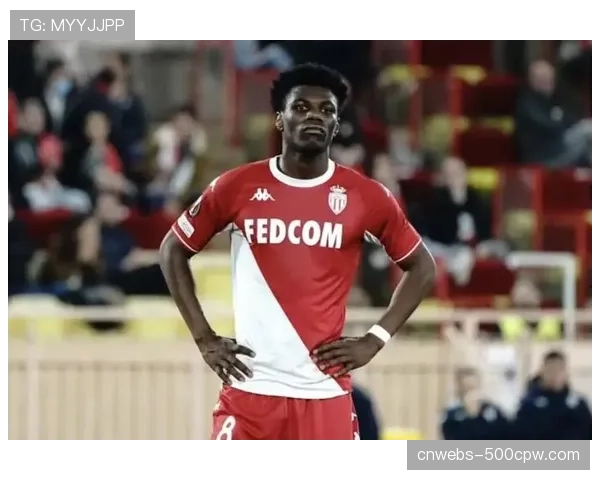 摩纳哥楚阿梅尼场均2.8次抢断控制中场节奏